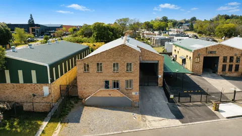 Free Standing Industrial facility on Auction:  4 Boat turn Street, Lazer Park 
