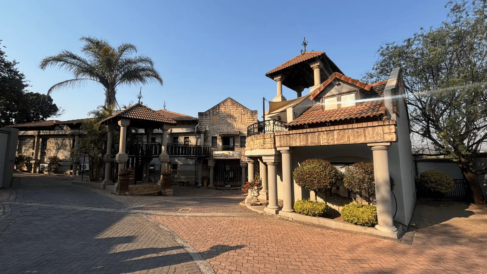 Property image 8