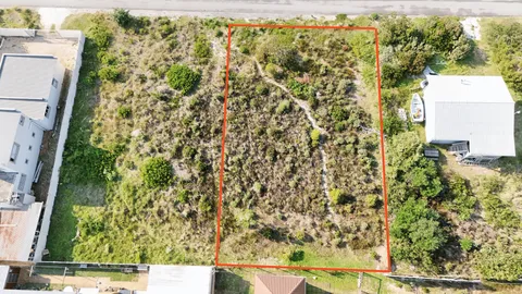 Vacant Residential Plot On Auction: 13 Caesar Road, Pringle Bay