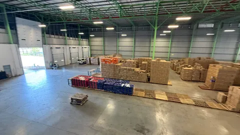 Warehouse in Pomona (6).jpeg