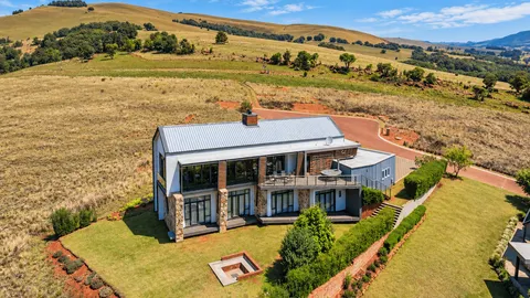 Fully Furnished North-Facing Golf Estate Home On Auction: 1023 Highland Gate Golf and Trout Estate, Emakhazeni NU